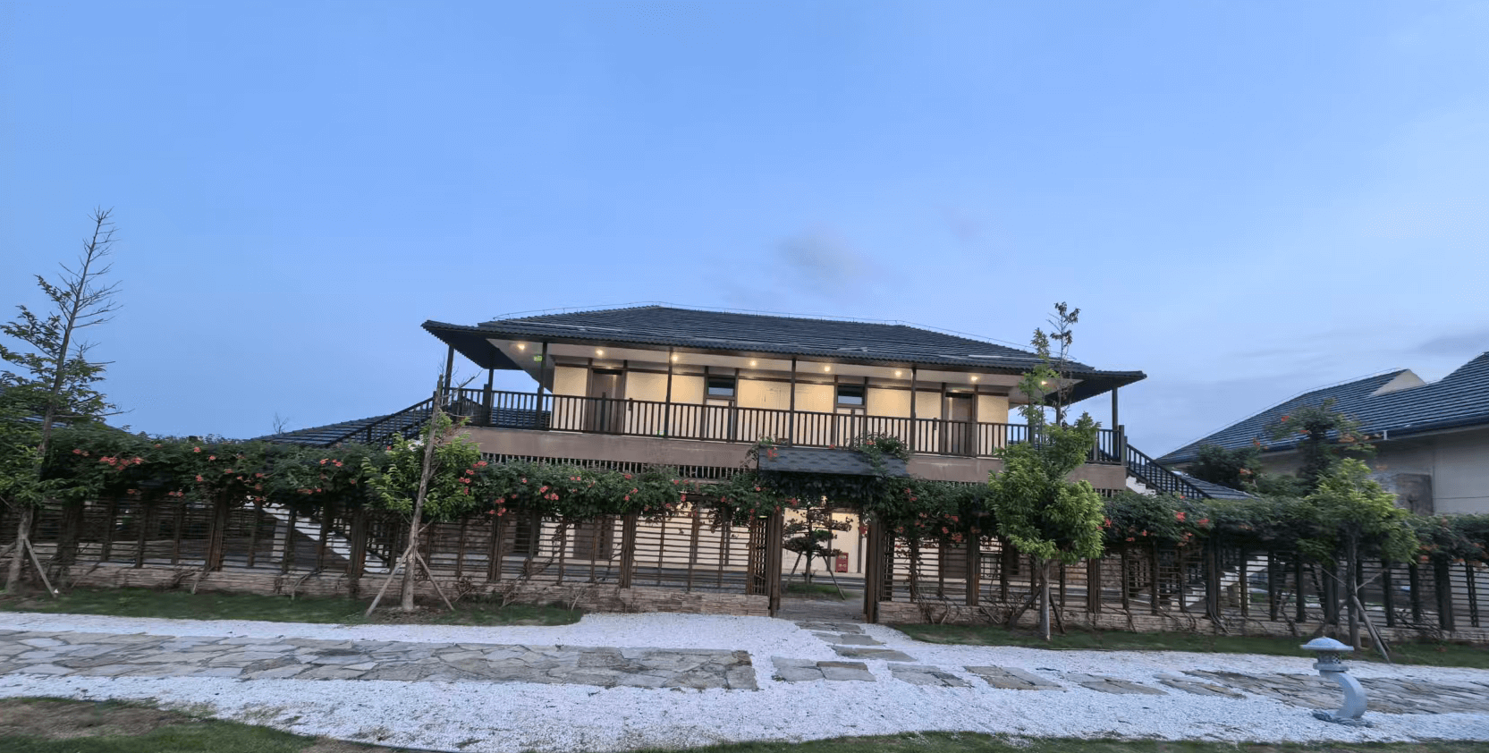 荆州郢城宜居酒店